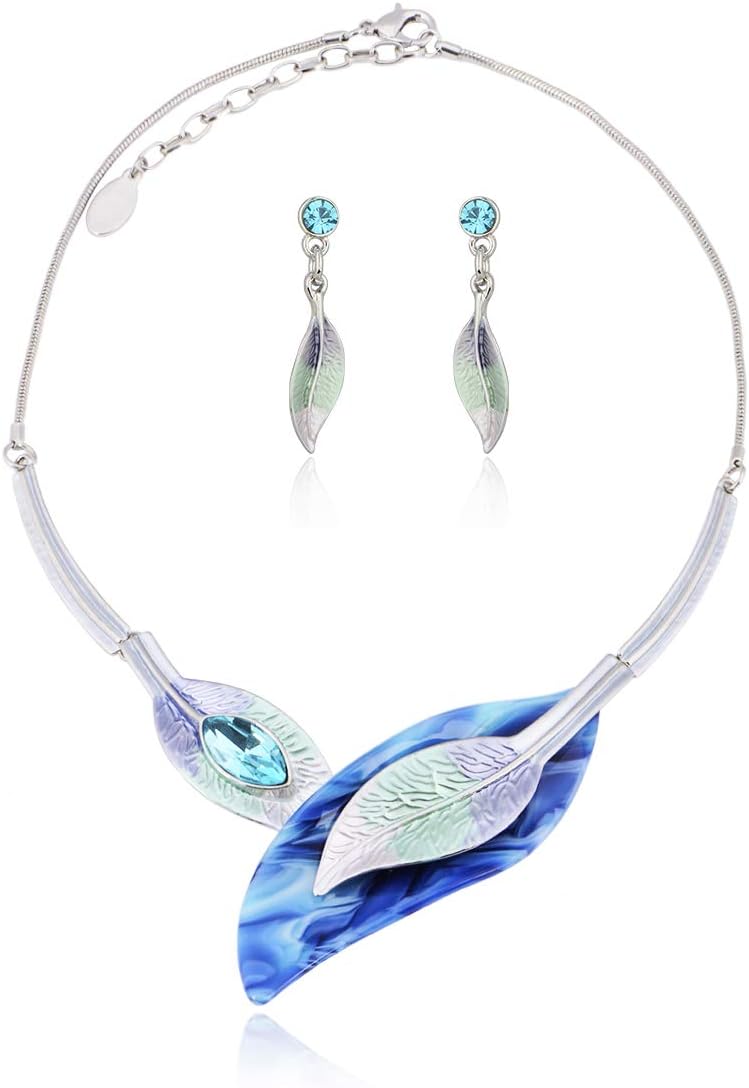 Green Floral Jewellery Set - Image 16