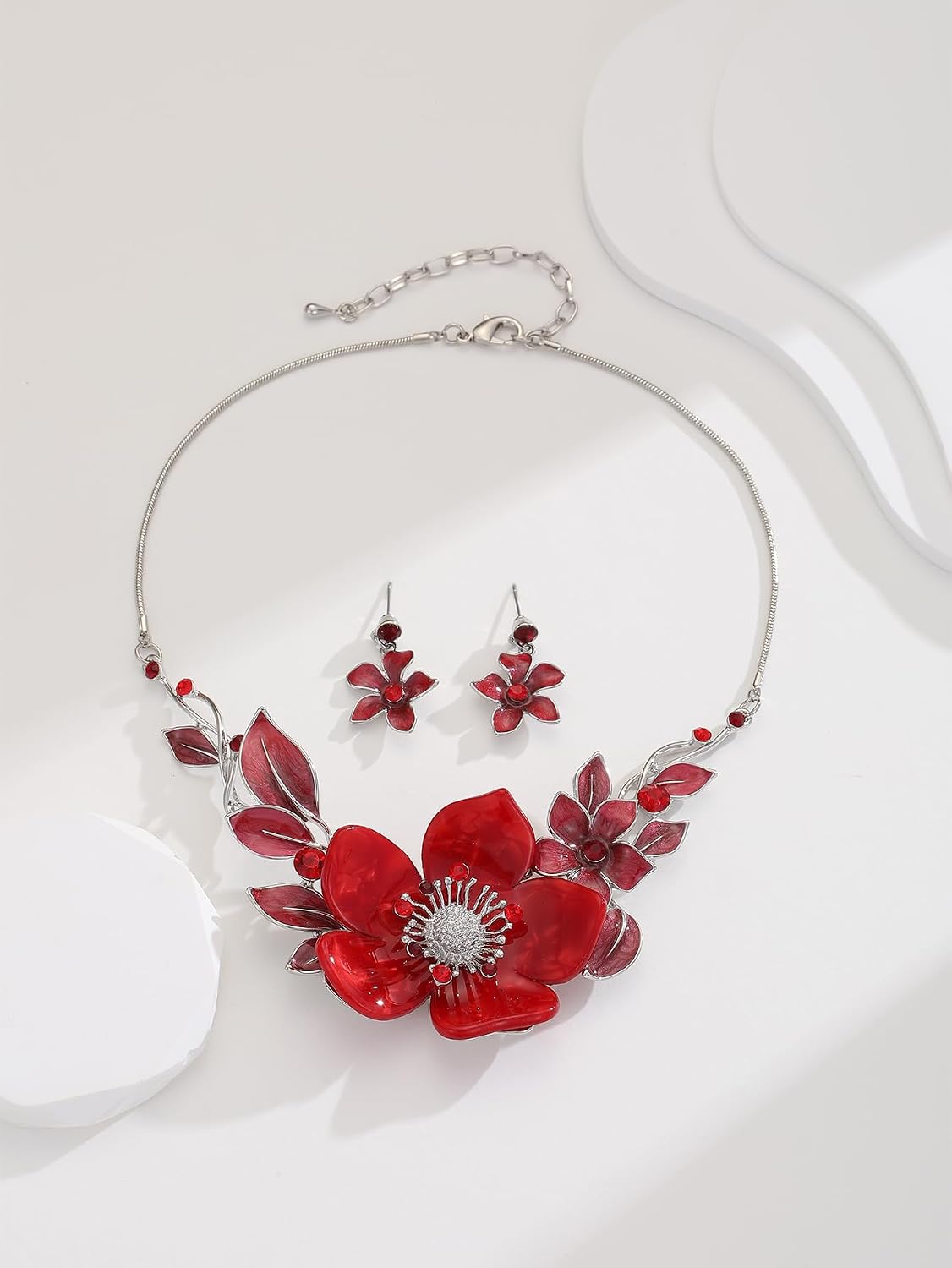 Red Petal Jewellery Set - Image 8