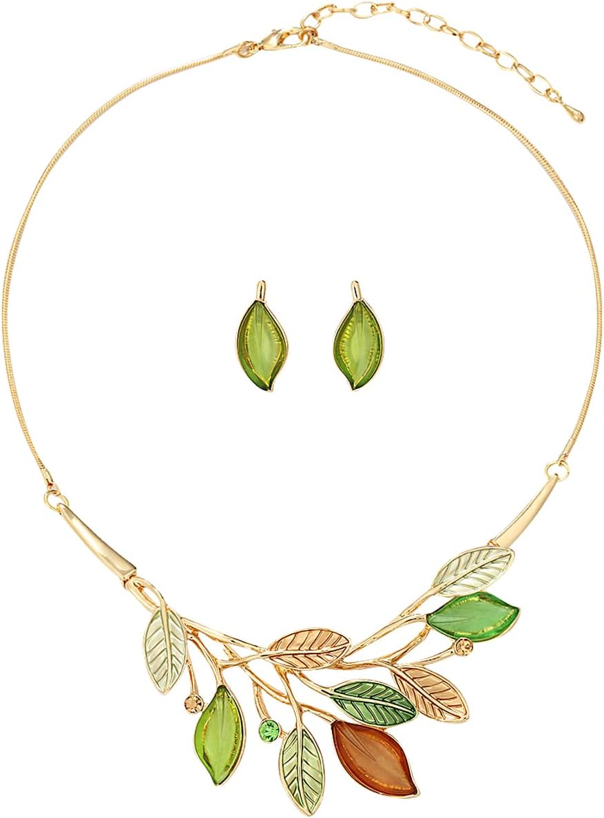 Blue Leaf Motif Jewellery Set - Image 12