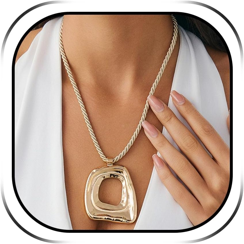 Abstract Gold Tone Necklace - Image 24