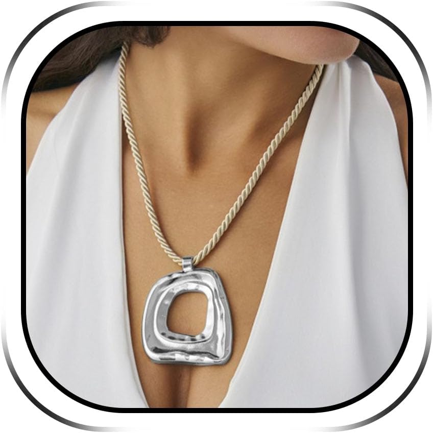 Abstract Gold Tone Necklace - Image 32