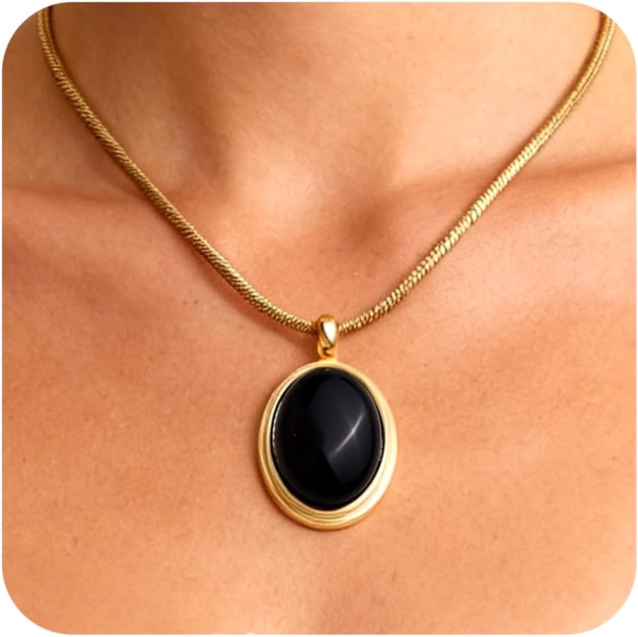 Gold Tone Oval Stone Necklace - Image 9